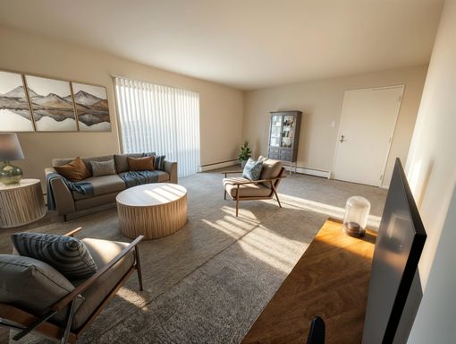 Extra Large Renovated One Bedroom: Bishop Hill Apartments