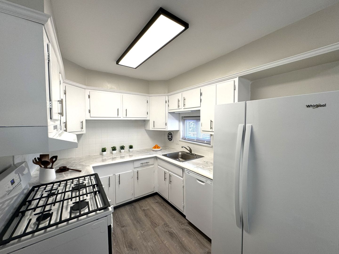 Drexel Hill Apartment: 168 Shadeland Avenue