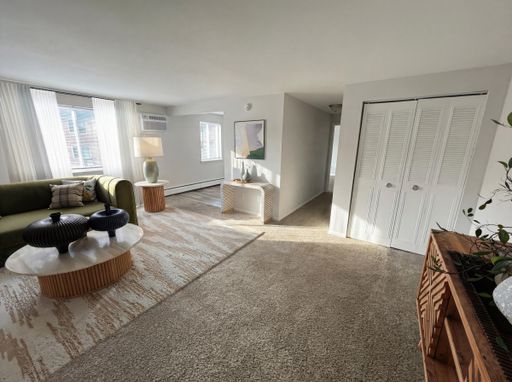One Bedroom Available: Villages of Westbrook