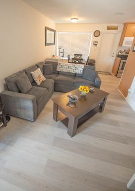 One Bedroom: Imperial Apartments – photo 1