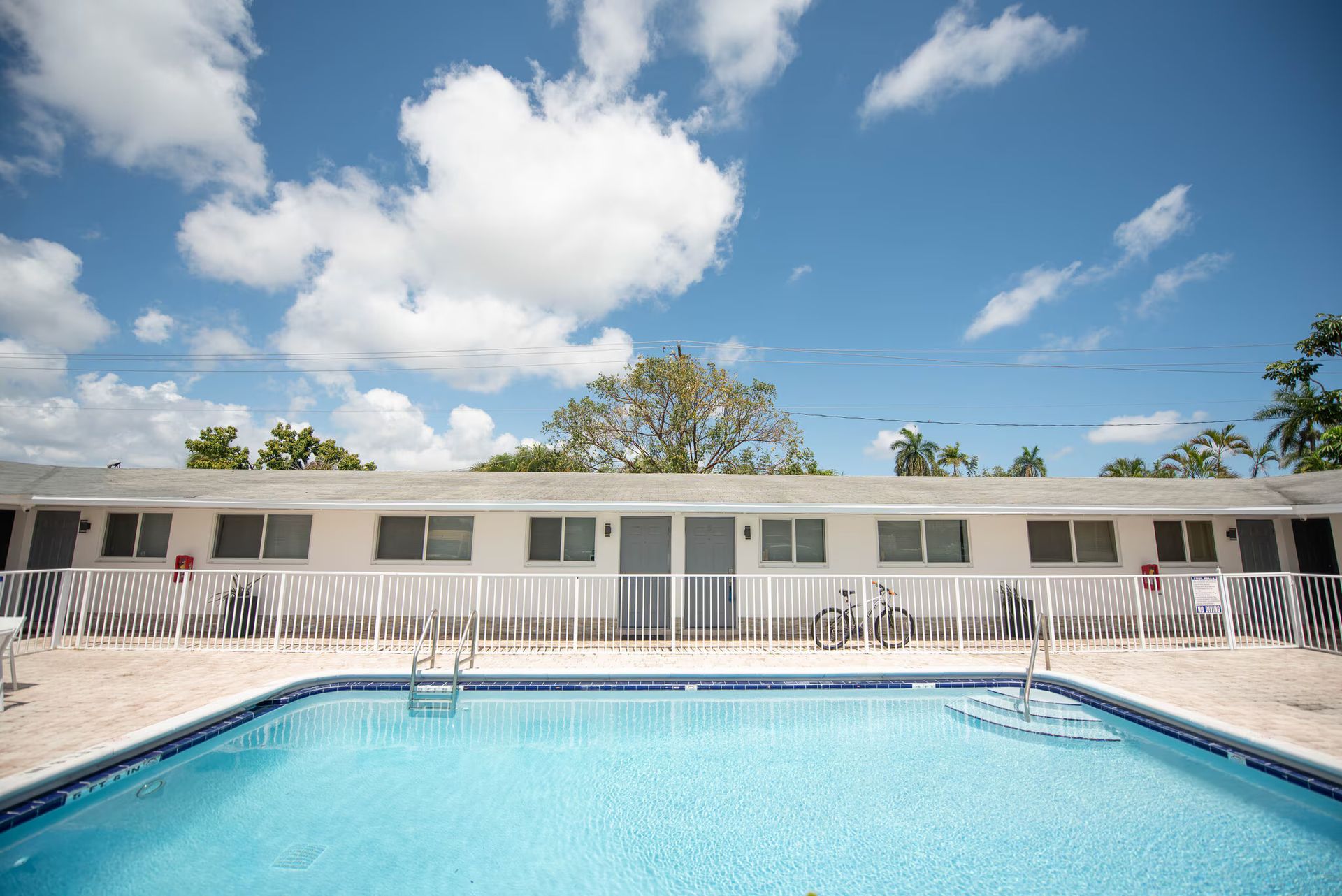 Pompano Beach Apartment: 231 SW 15th Street