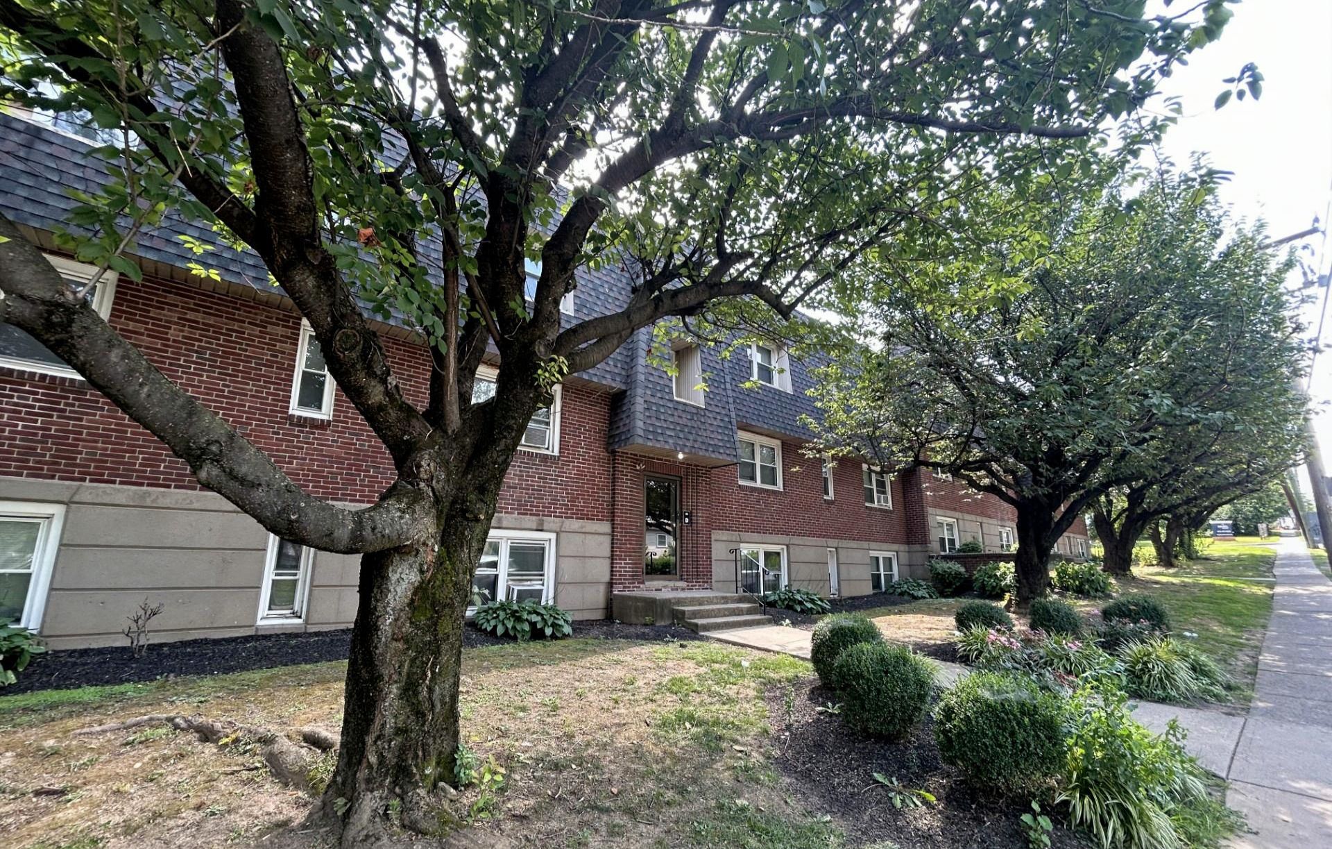 Upper Darby Apartment: 87-89 South State Road