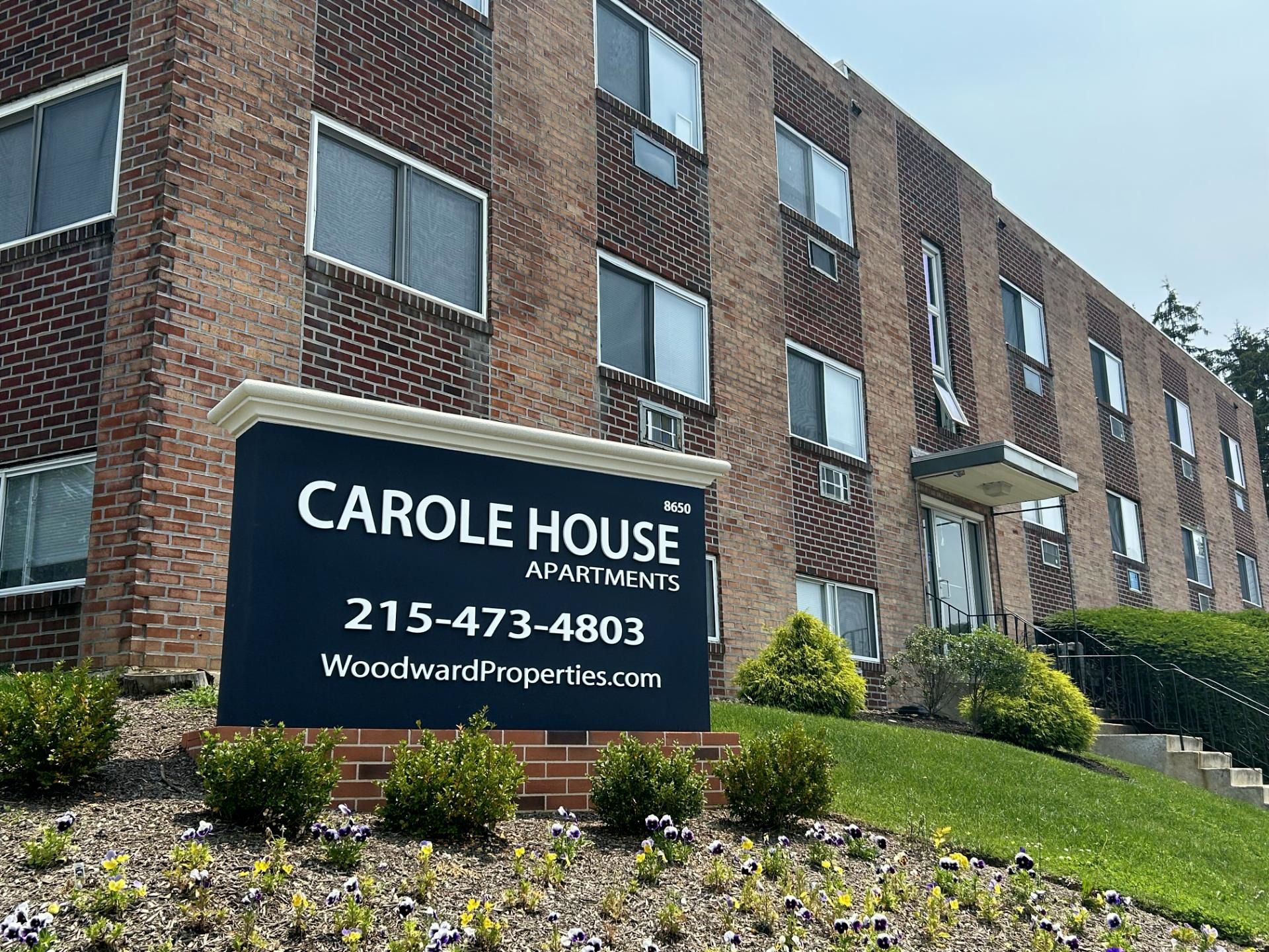 Upper Darby Apartment: 8640-8650 West Chester Pike