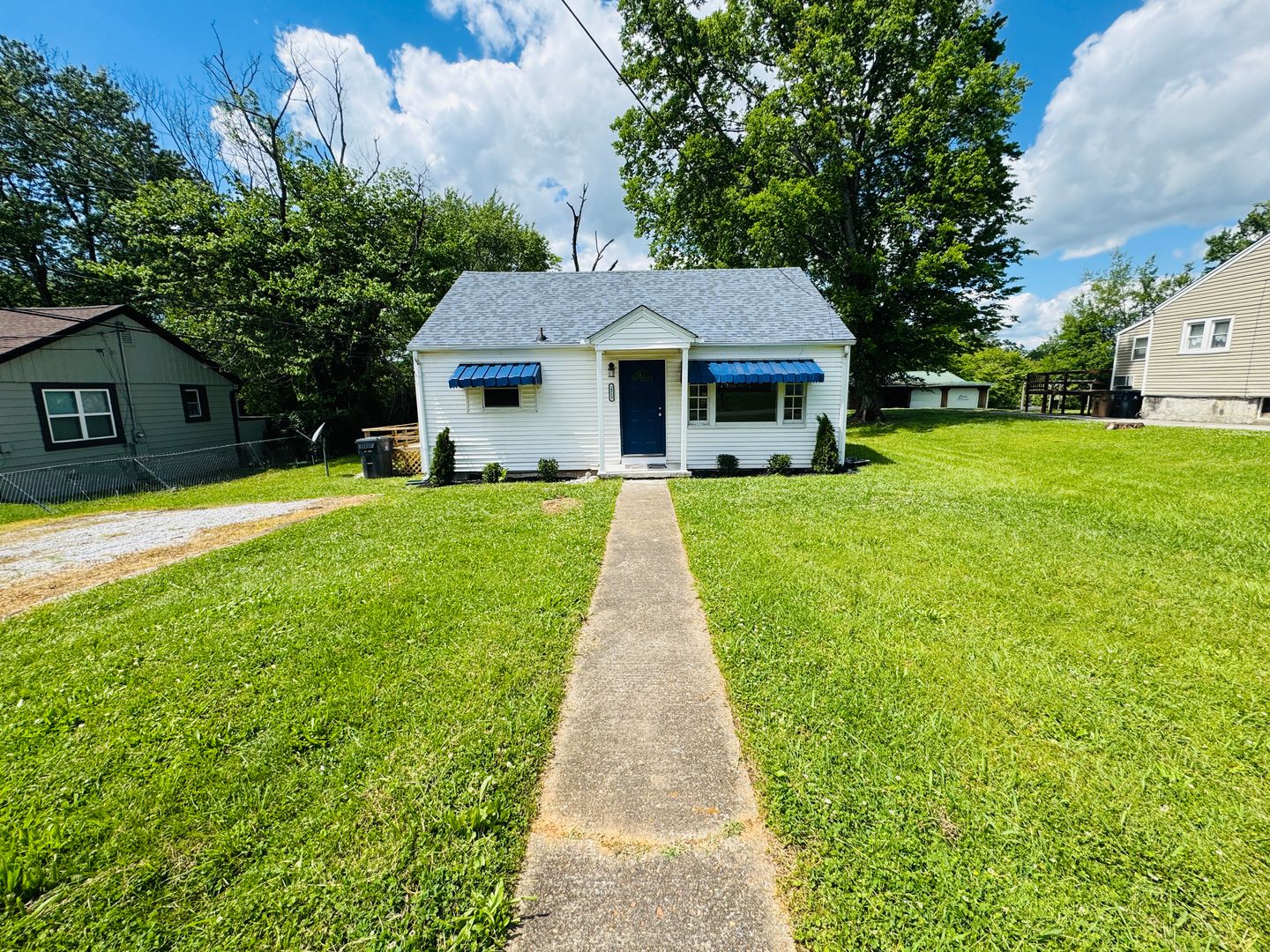 Knoxville House: 2323 Adair Ave