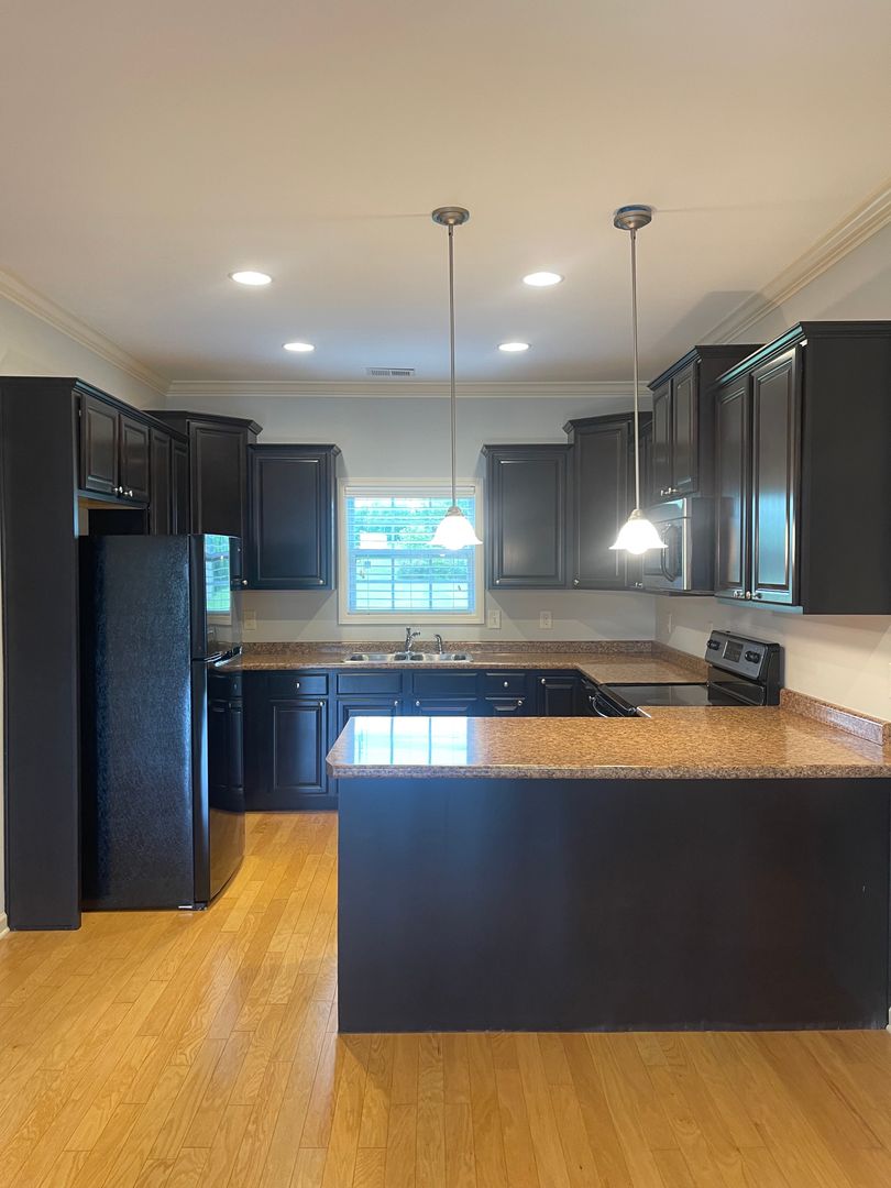 Lenoir City House: 122 Judson Way