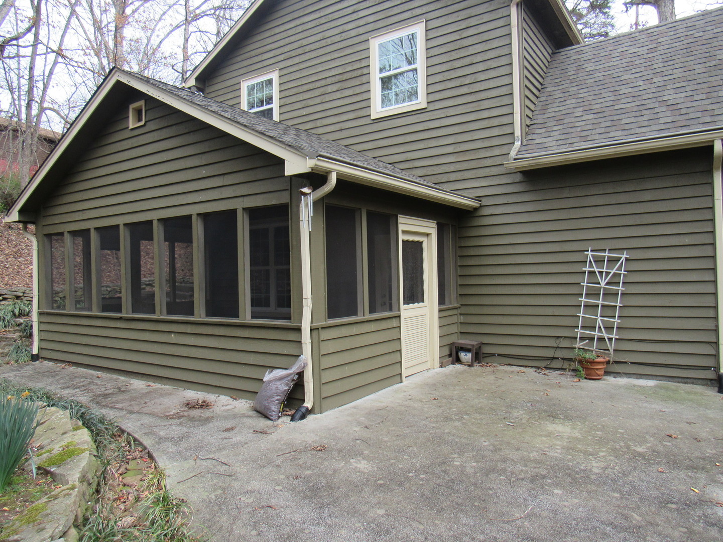 Listing photo