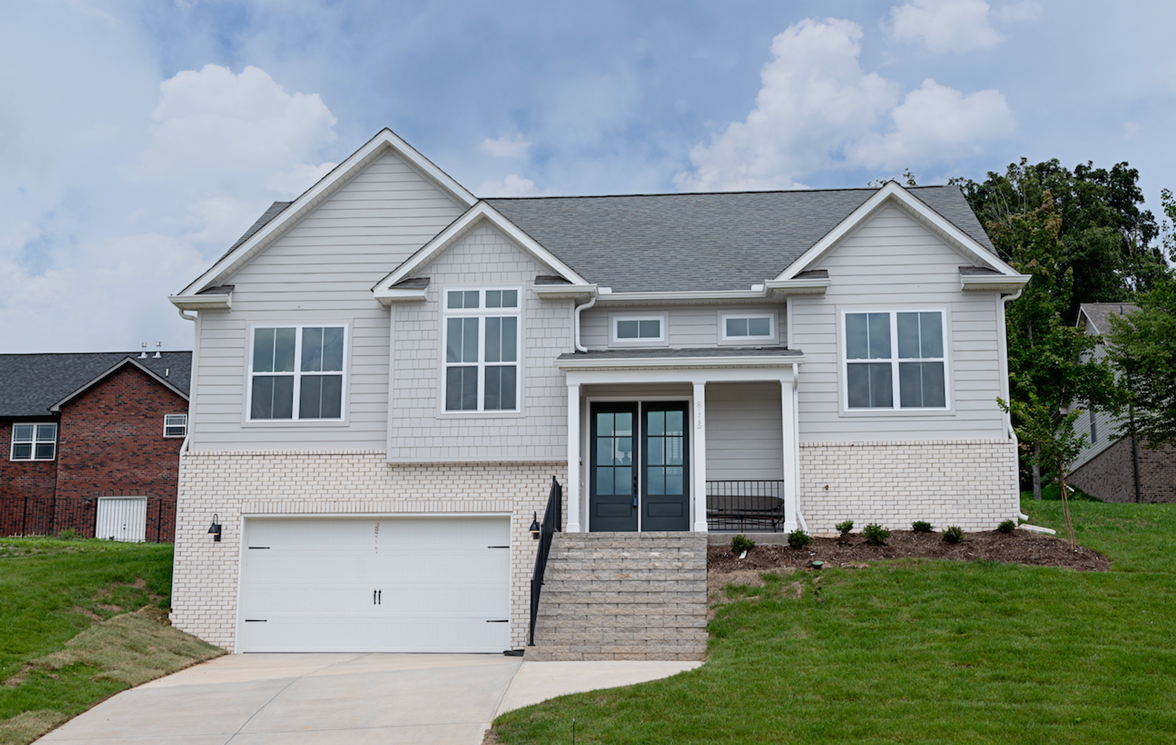 knoxville House: 8115 Chapel Hill RH32