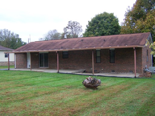 Listing photo thumbnail