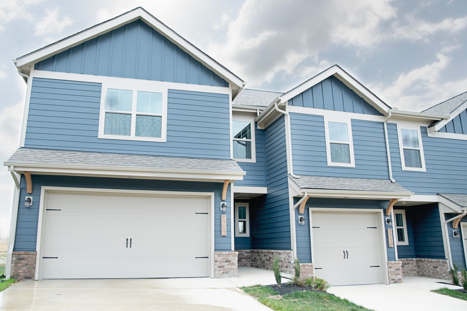 Maryville House: 1614 Mountain Quail Cir