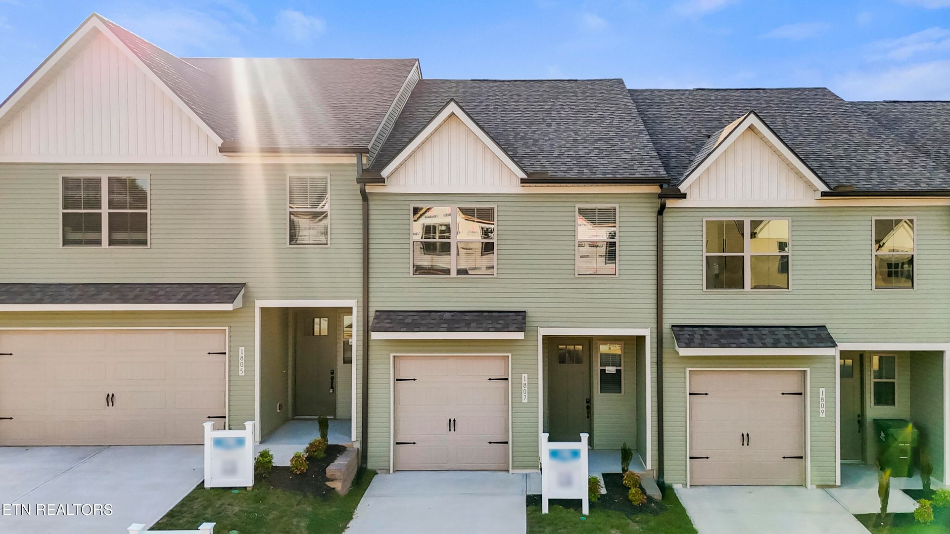 Maryville Townhome: 1807 Bennett Village Dr