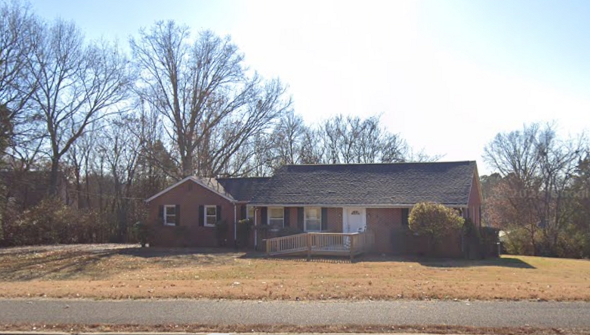 Knoxville House: 5213 Pleasant Ridge Road