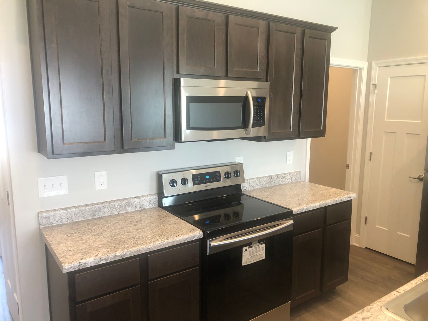 Knoxville House: 7557 Long Shot Lane (AM61)