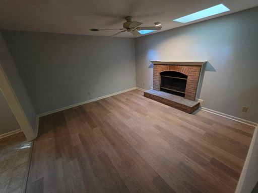 Listing photo thumbnail