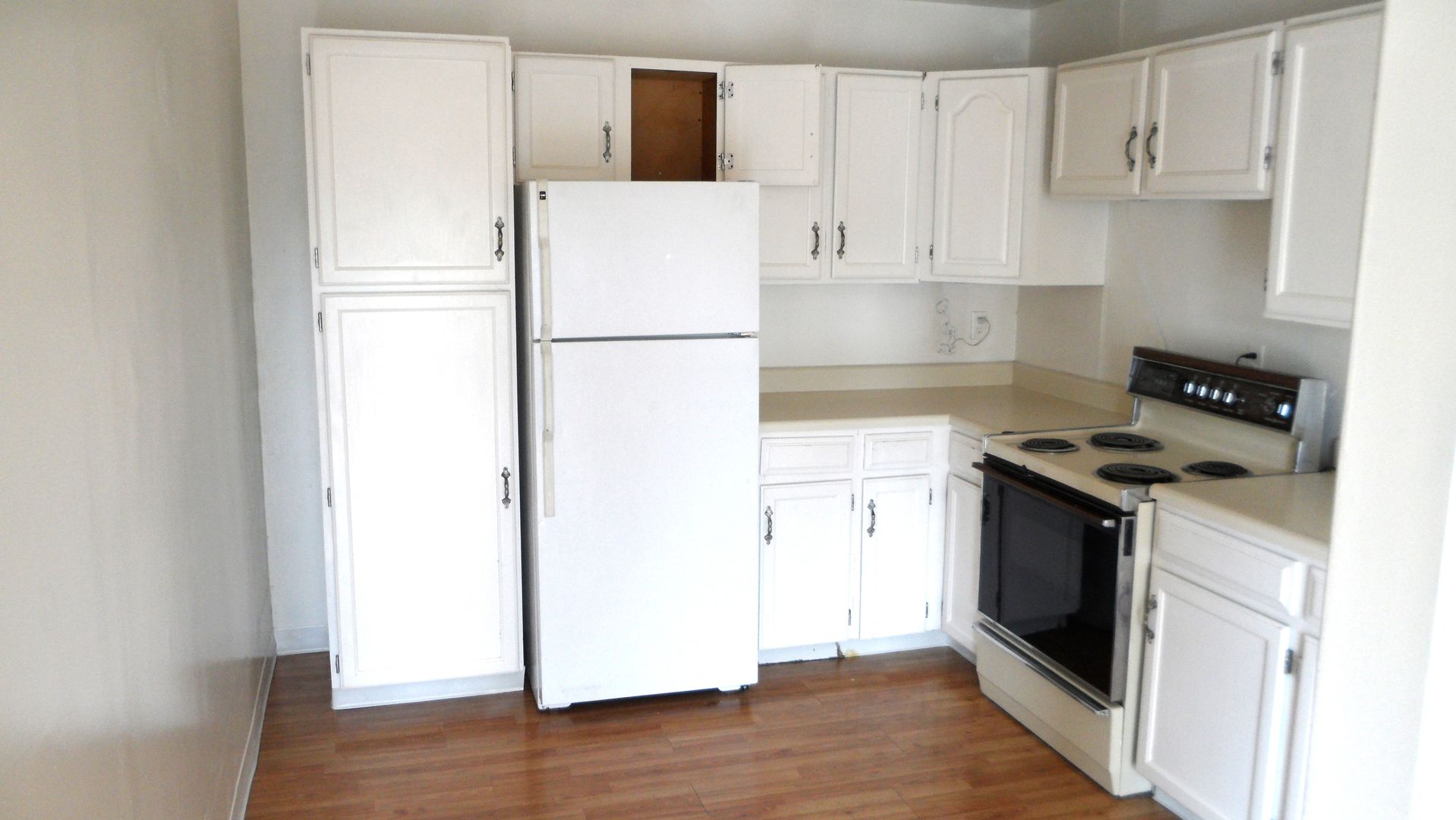 Greeley Apartment: 1614 8th Ave