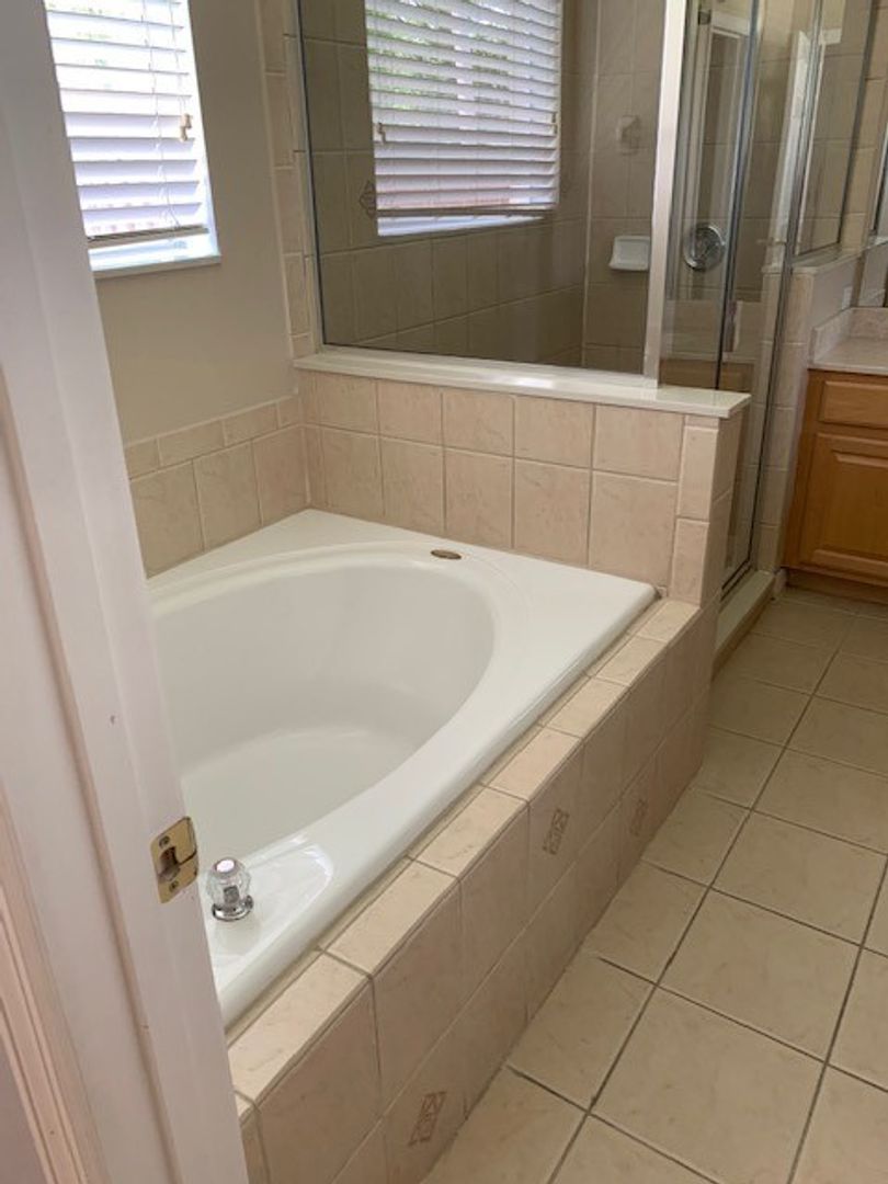 SANFORD House: 226 VENETIAN BAY CIRCLE