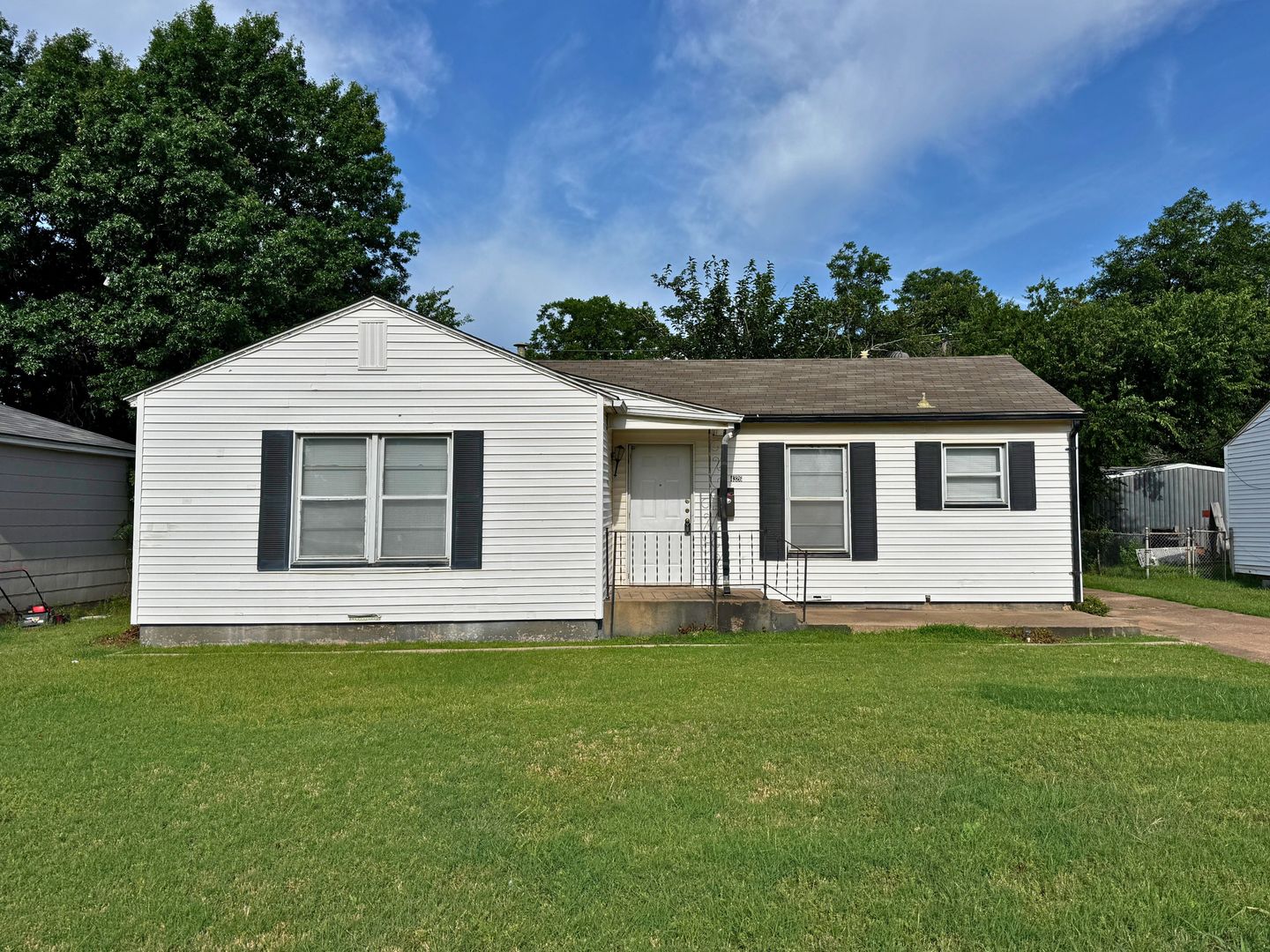 Wichita Falls House: 4326 Rhea Road