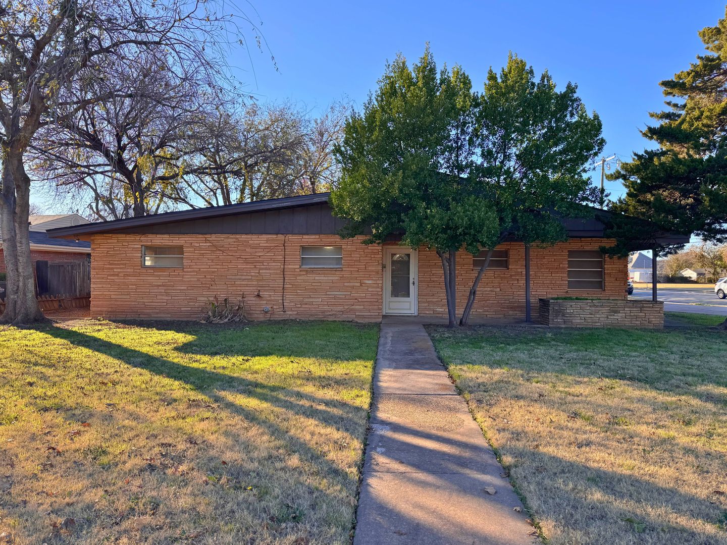 Wichita Falls House: 4200 University Avenue