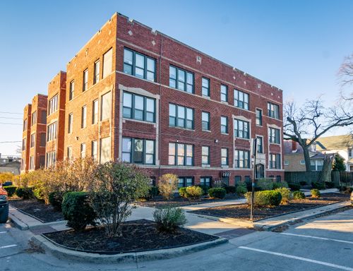 Spacious & Connected Living – photo 1