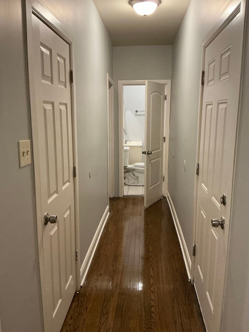 Chicago Apartment: 7914 S. Wabash Ave.