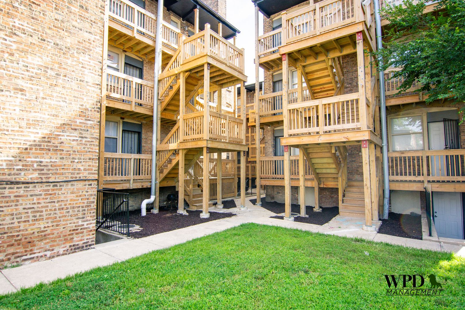 Chicago Apartment: 7800 S. Sangamon St