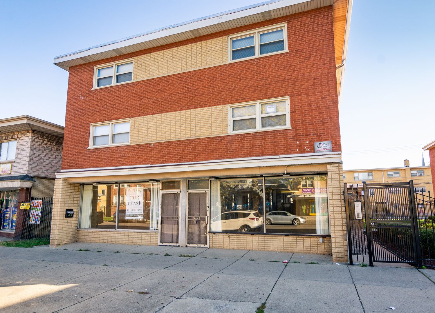 Chicago Apartment: 8213 S Exchange Ave