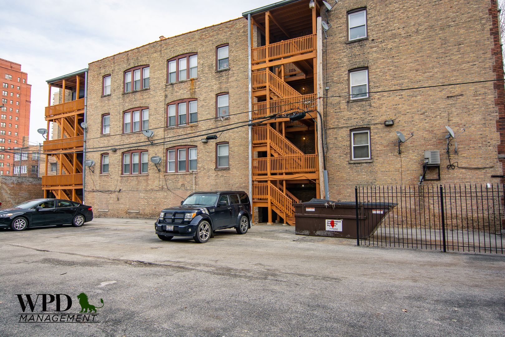 Chicago Apartment: 6748 S. Crandon Ave