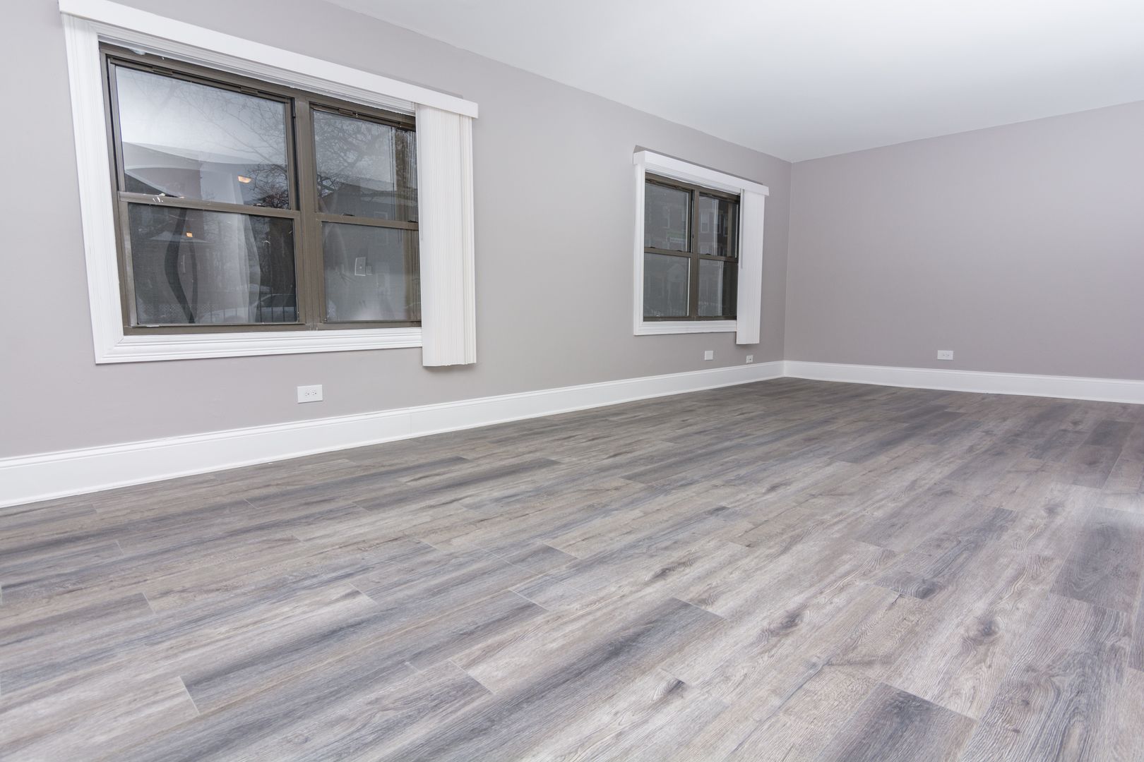 Chicago Apartment: 7600 S. Stewart Ave