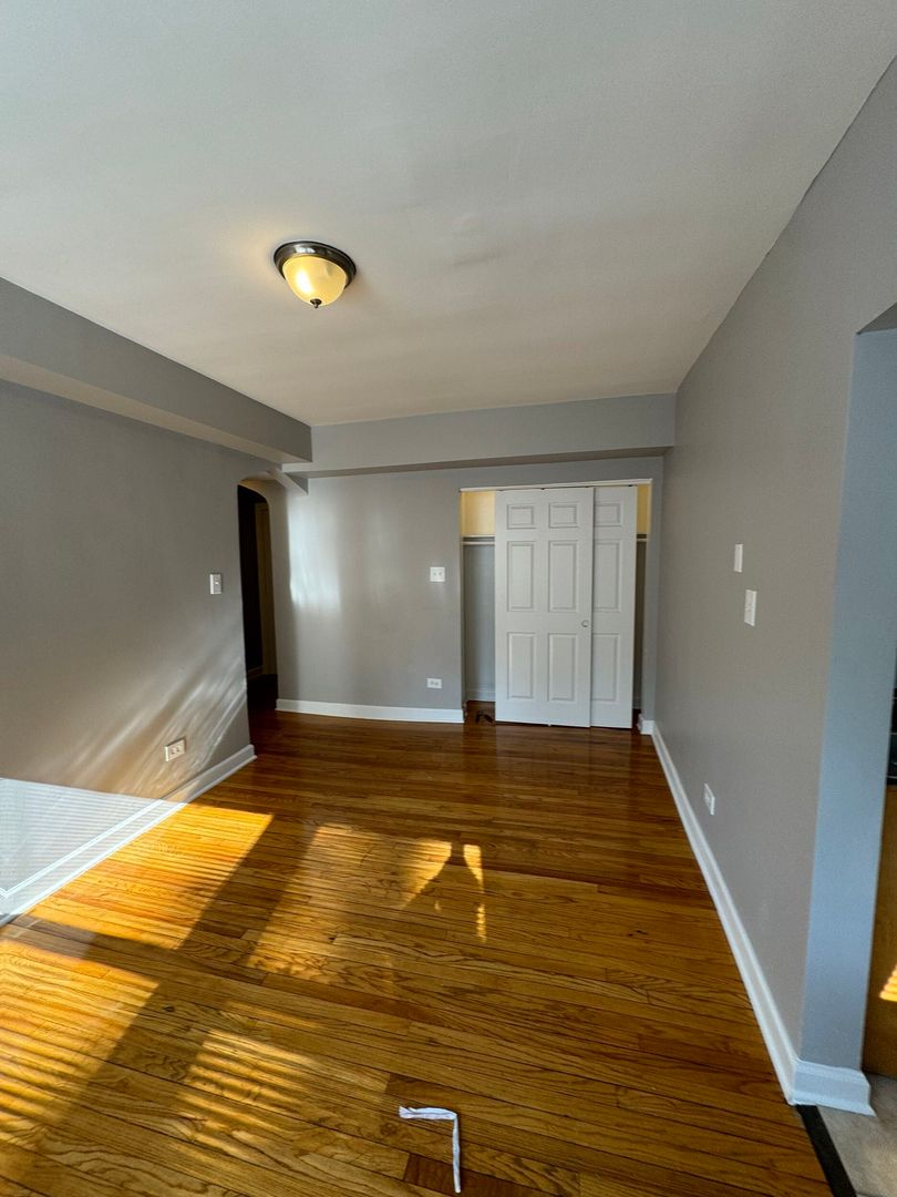 Chicago Apartment: 1115 E. 81st St.