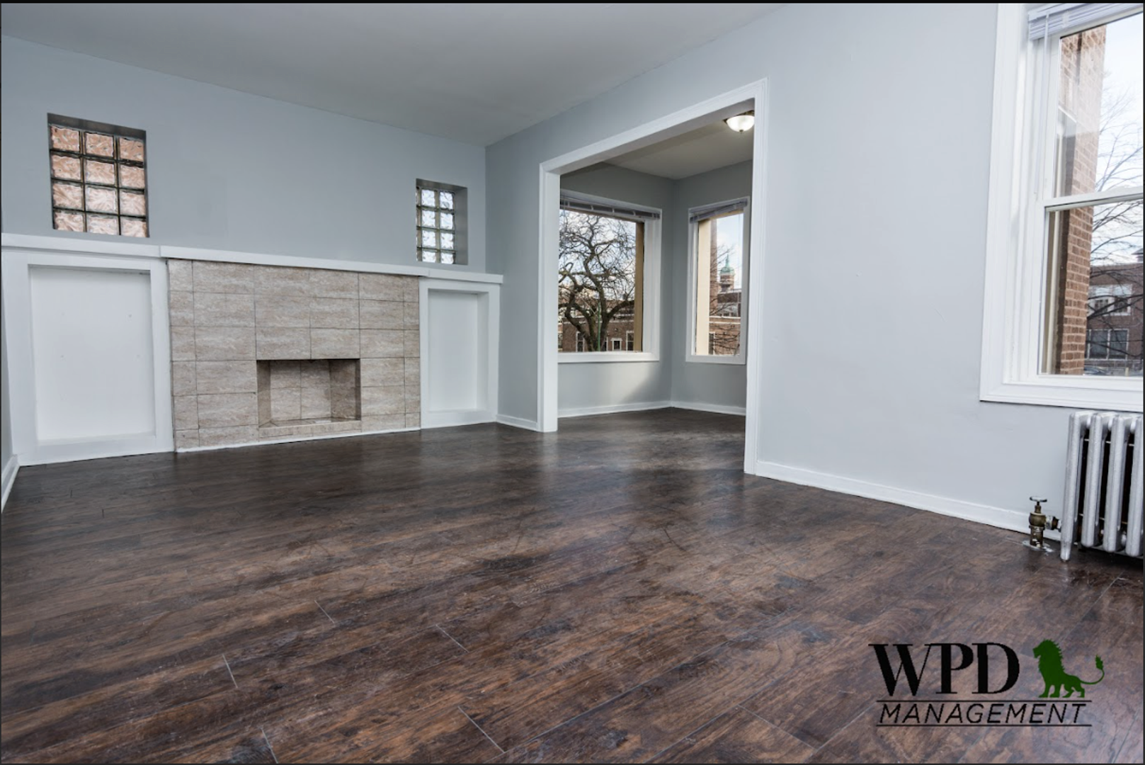 Chicago Apartment: 6952 S. Clyde Ave