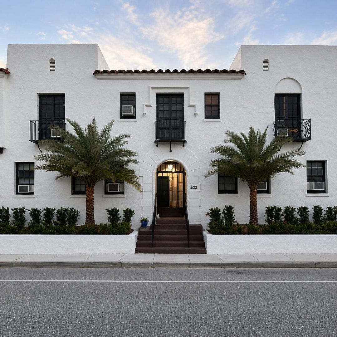 West Palm Beach Apartment: 623 Park Place