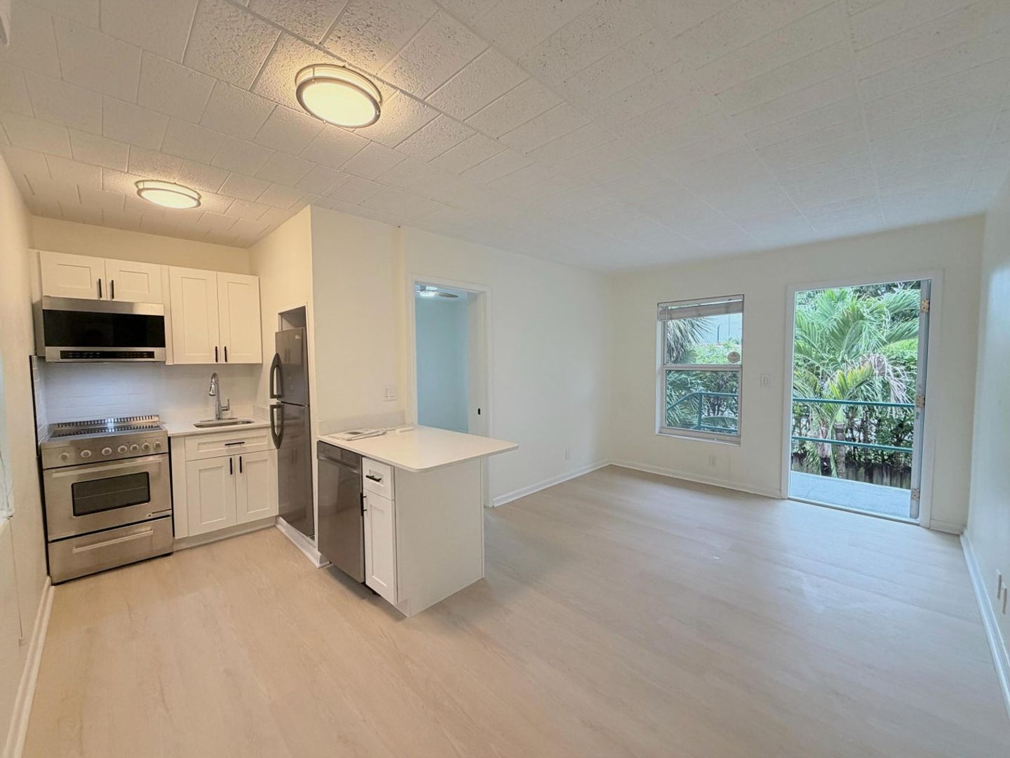 West Palm Beach Apartment: 1713 Florida Ave