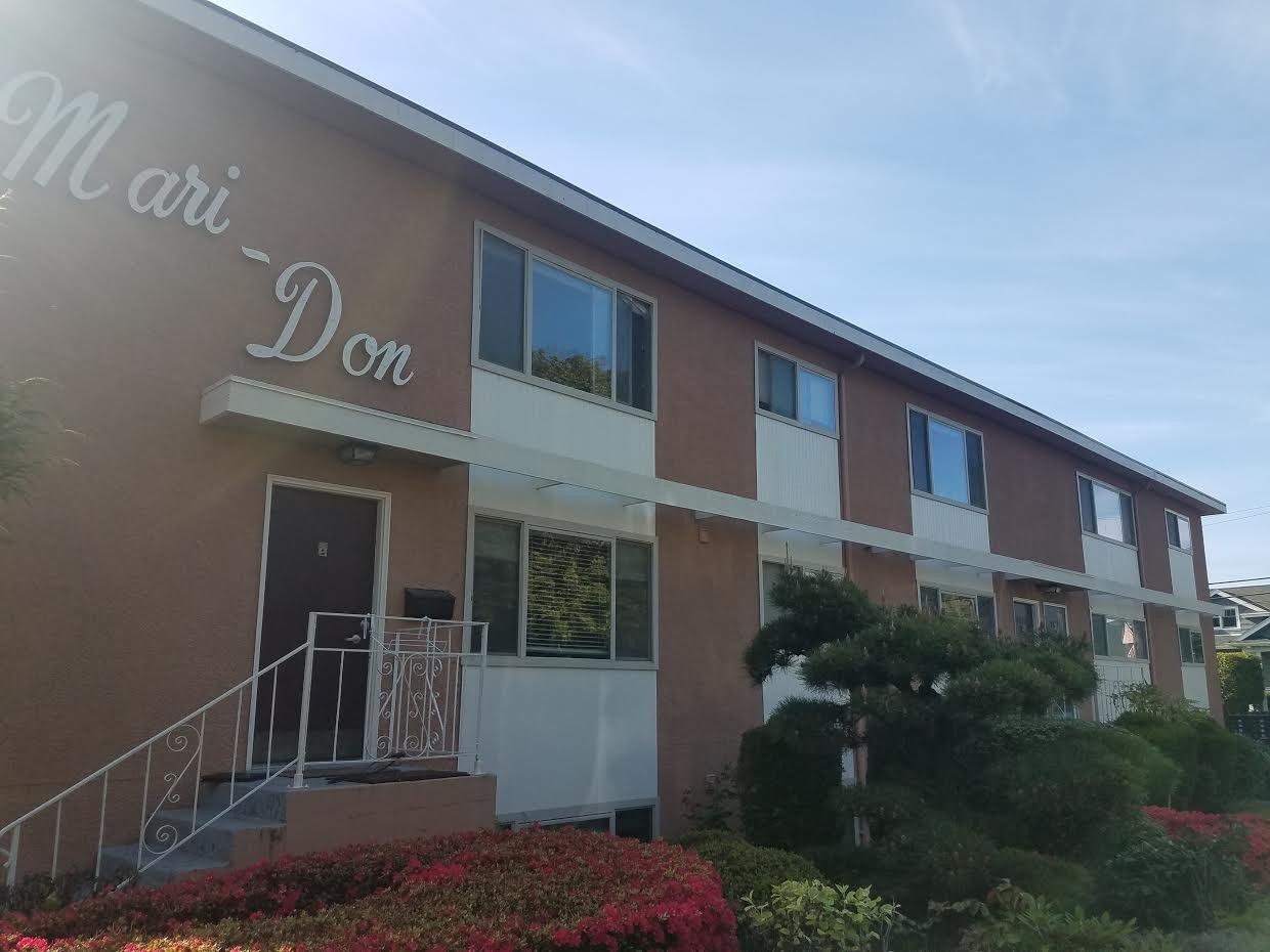 Seattle Apartment: 4619 Densmore Ave N