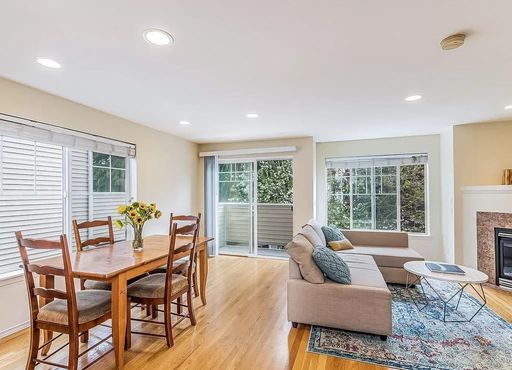 Nice 3 beds/ 2 baths Townhouse In Greenwood! – photo 1