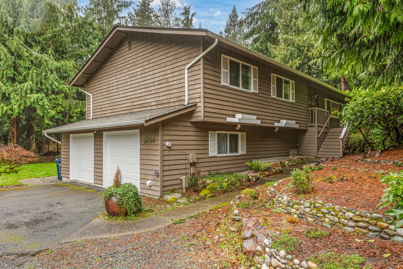 Edmonds House: 5204 136th St SW