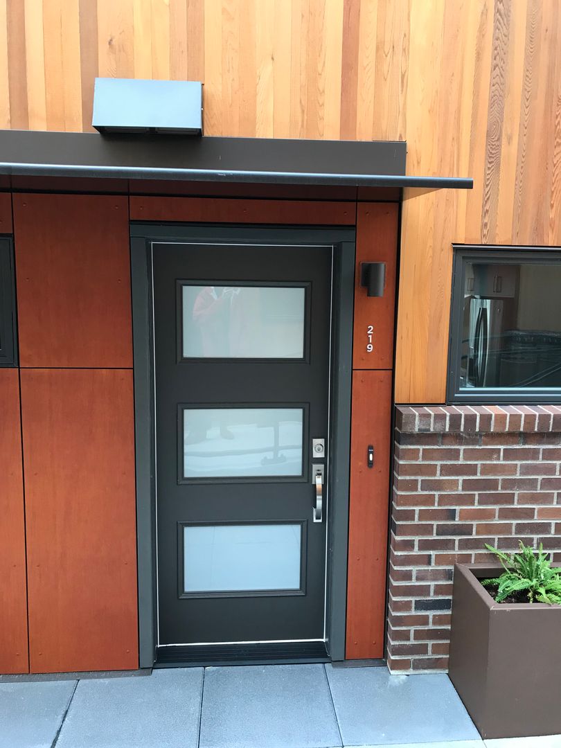 Seattle Condo: 3300 NE 65th Street #219