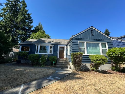 Charming & Remodeled 3 BD / 2 BA Home in Seattle’s Bryant Neighborhood – photo 1