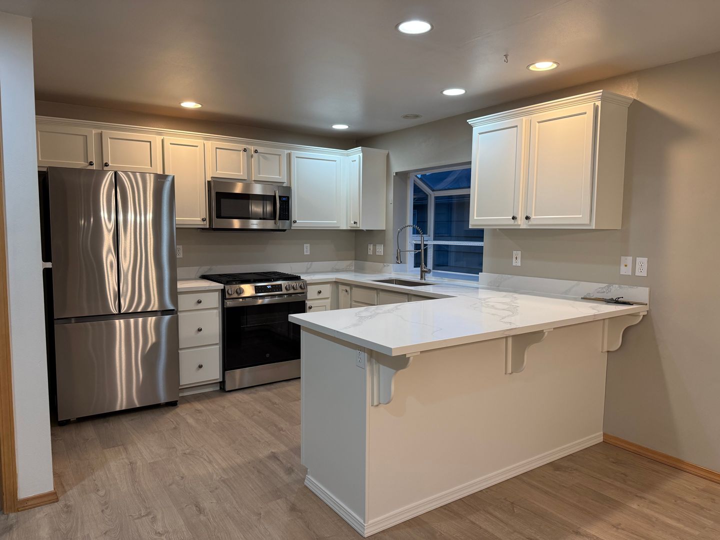 Seattle Townhome: 14338 B Lenora Pl N