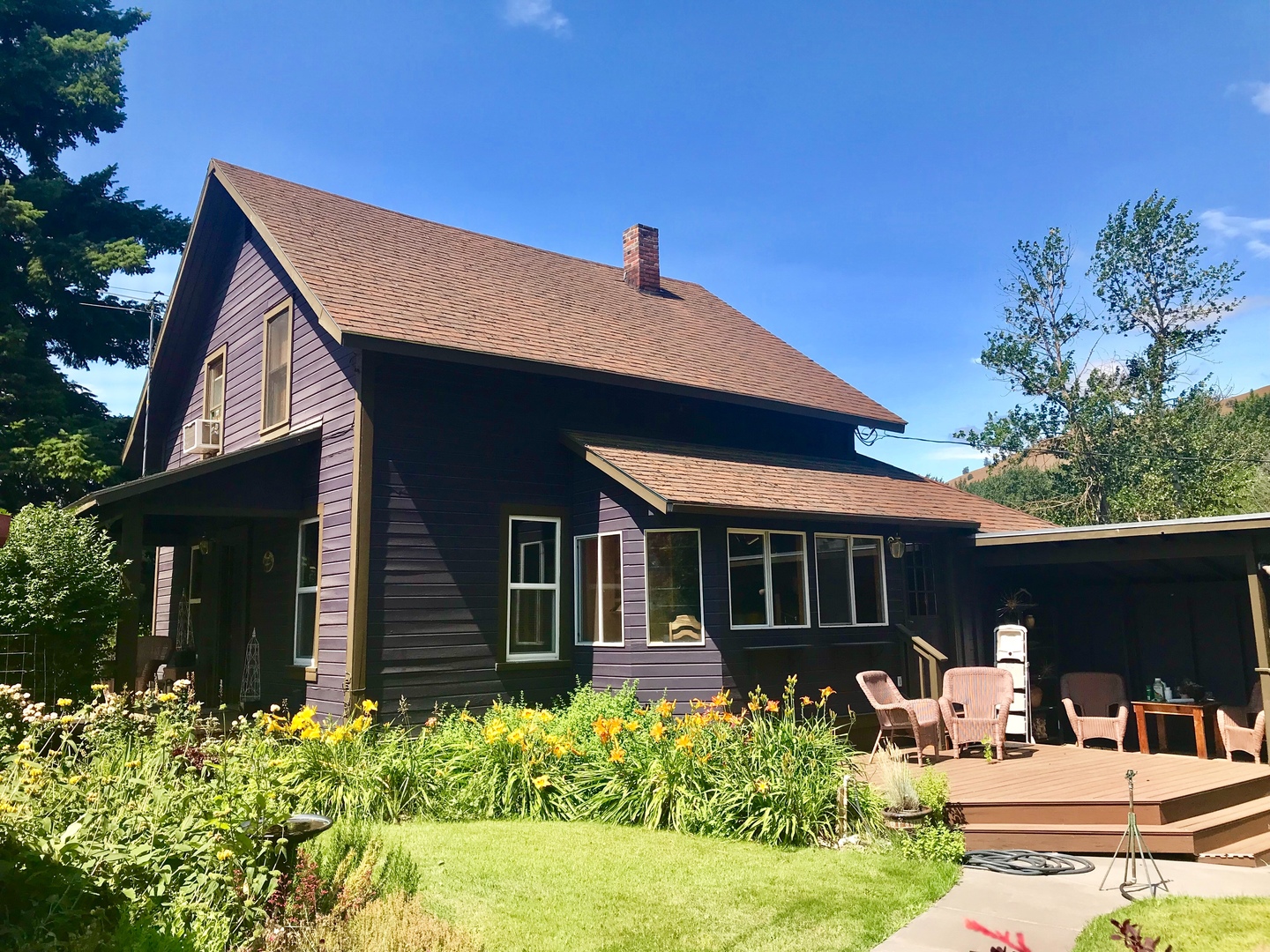 The Dalles House: 5615 Mill Creek Rd