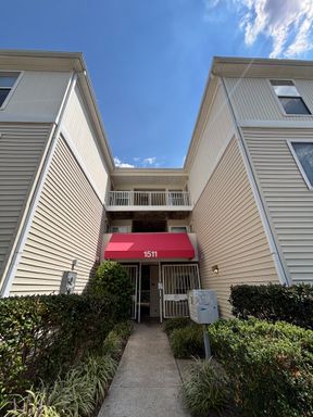 4 Bedrooms | 4 Private Bathrooms | Great NCSU Location | Community Pool | Free Parking | Wolfline Access – photo 1