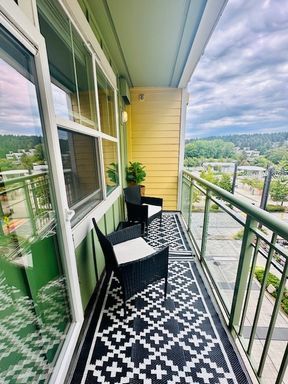 16141 Cleveland Street, Unit 414, Redmond, WA 98052