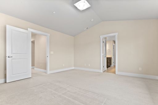Listing photo thumbnail