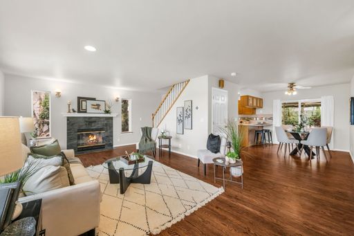 Listing photo thumbnail