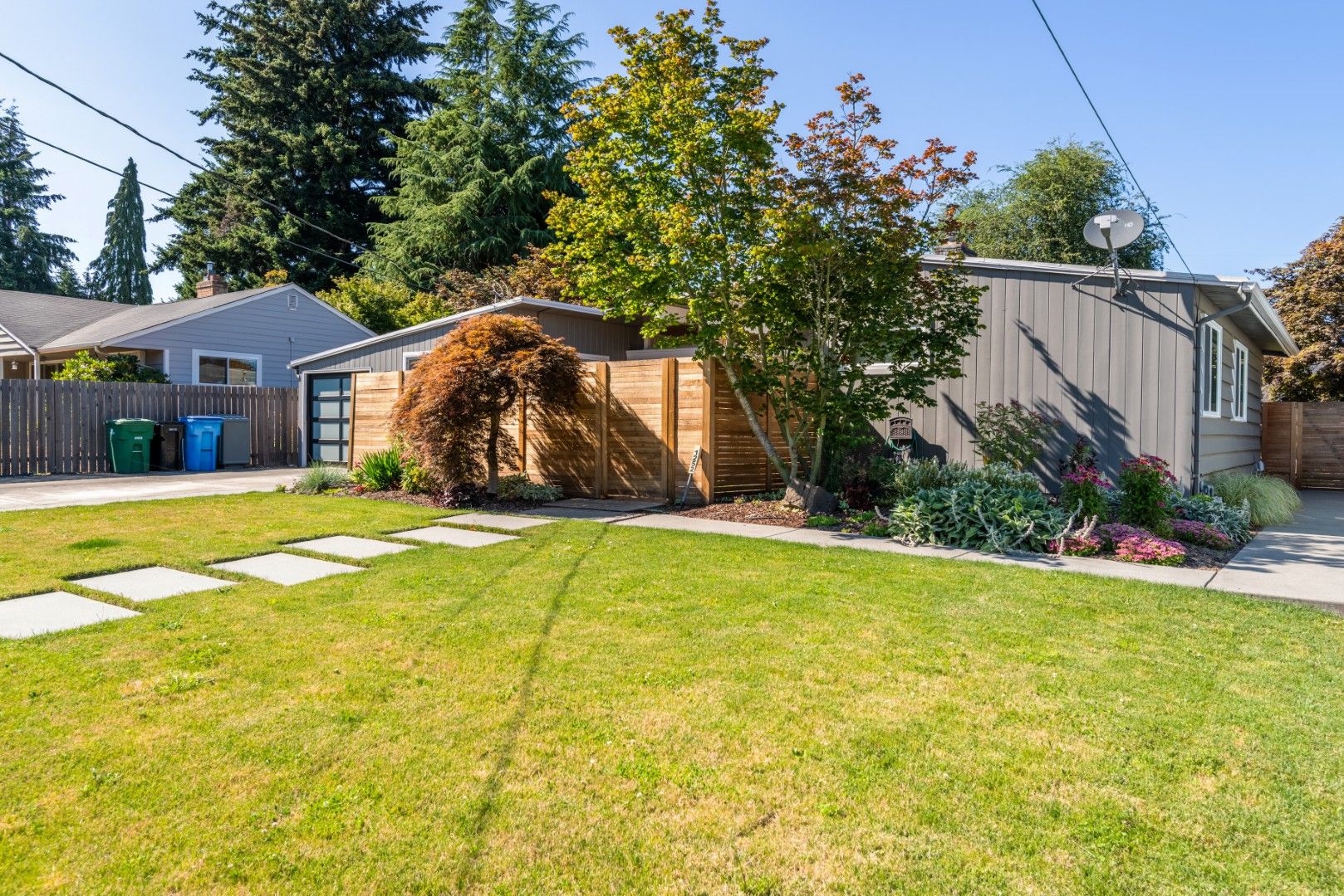 Shoreline House: 1252 N 172nd Street