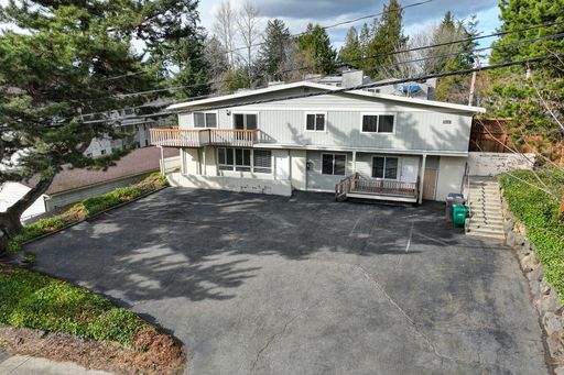 9840 NE 116th Street, #4, Kirkland, WA 98034