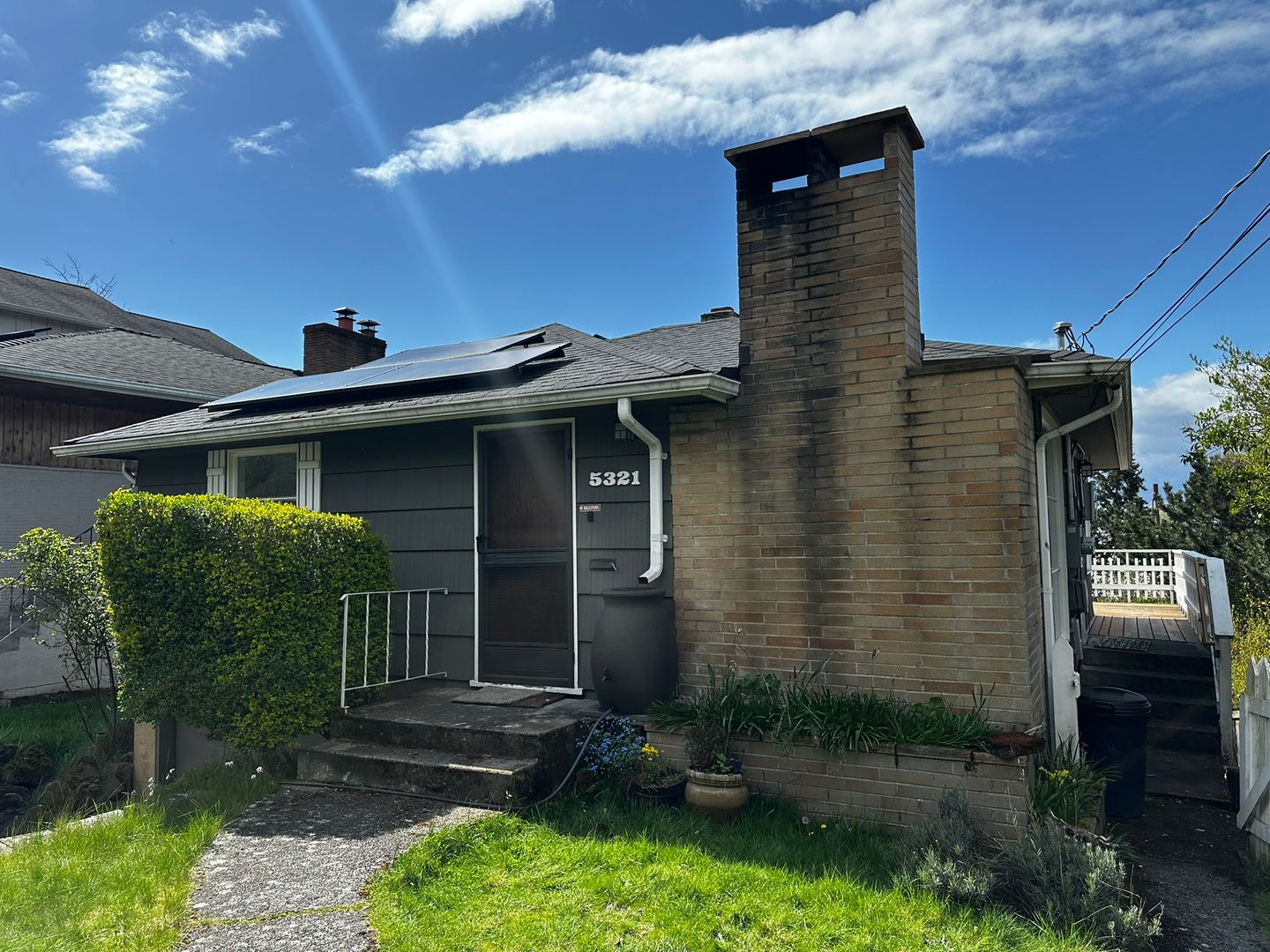 Seattle House: 5321 47th Avenue SW