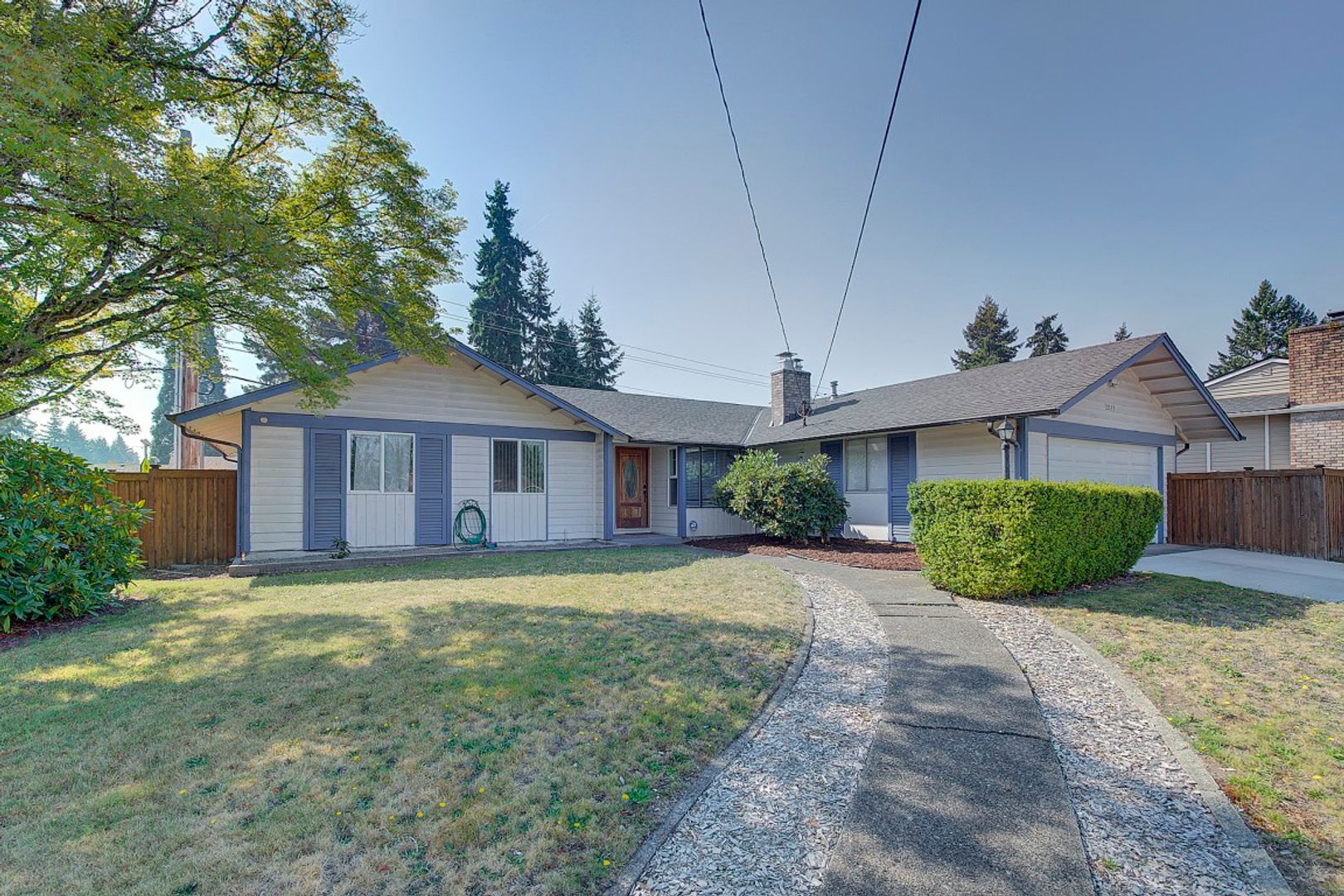 Bellevue House: 12157 SE 68th Place