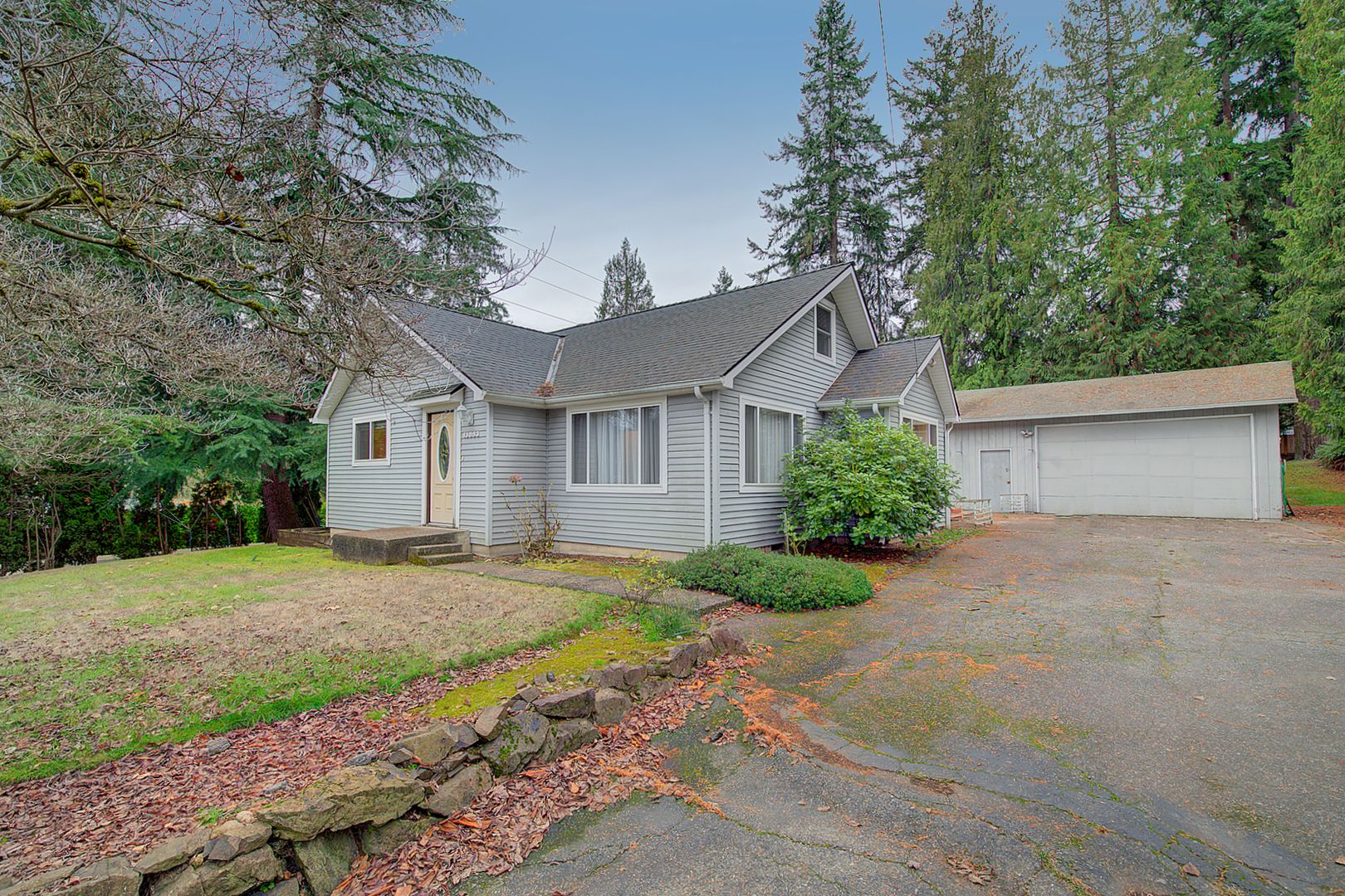 Redmond House: 13853 NE 80th Street