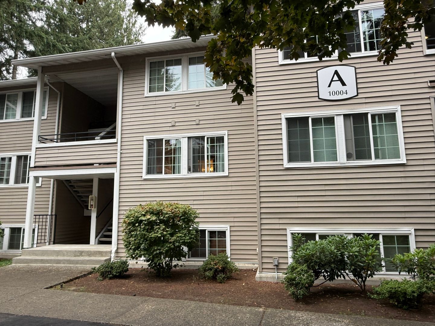 Listing photo