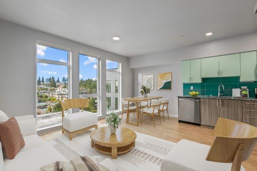 Listing photo thumbnail