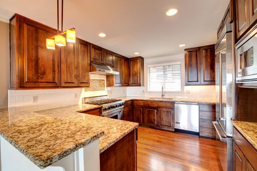 Listing photo thumbnail